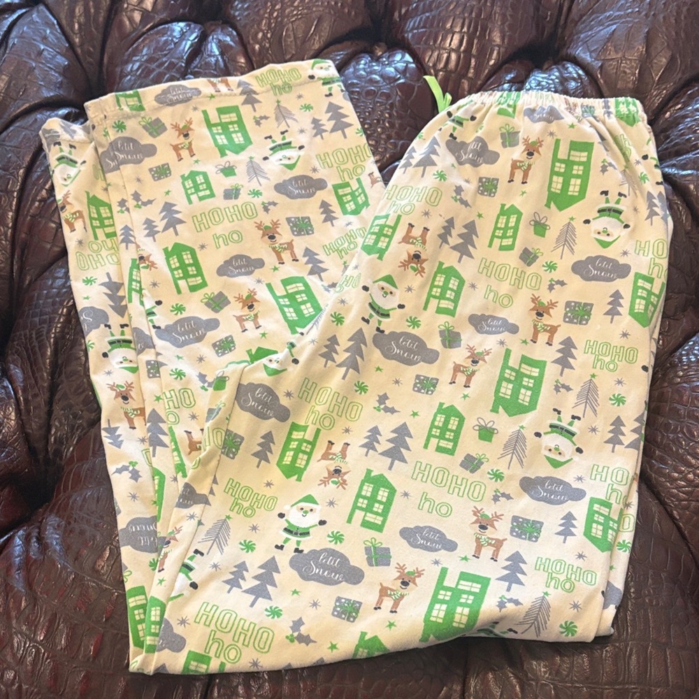 Holiday Pajamas Women's‎ Small- Green and Gray